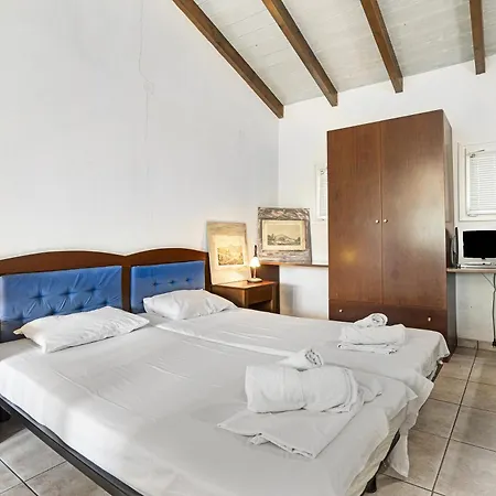 Mezoneta 3 Apartment Nydri (Lefkada)