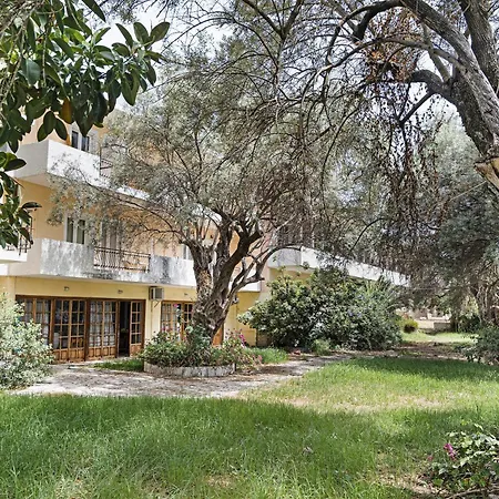 Apartment Mezoneta 3 *
